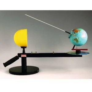 Комплект демонстрационного оборудования "Теллурий" (31121/44260) Комплект демонстрационного оборудования "Теллурий" (31121/44260)